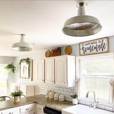 Flush Mount Ceiling Lights: A Buyer’s Guide to Sleek Illumination